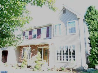 2472 Headhouse Sq S, Bensalem, PA