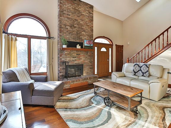 5th image of 227 Plainview Dr