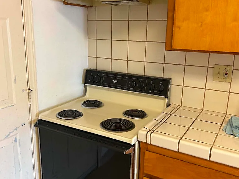 815 Lexington St #A — Photo 7
