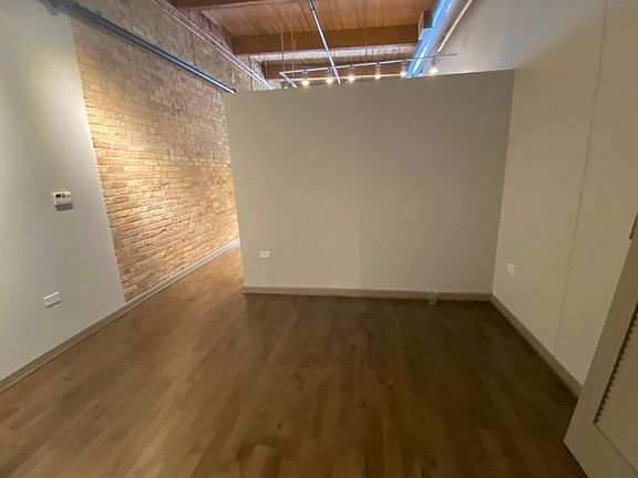 5th image of 505 N McClurg Ct #217