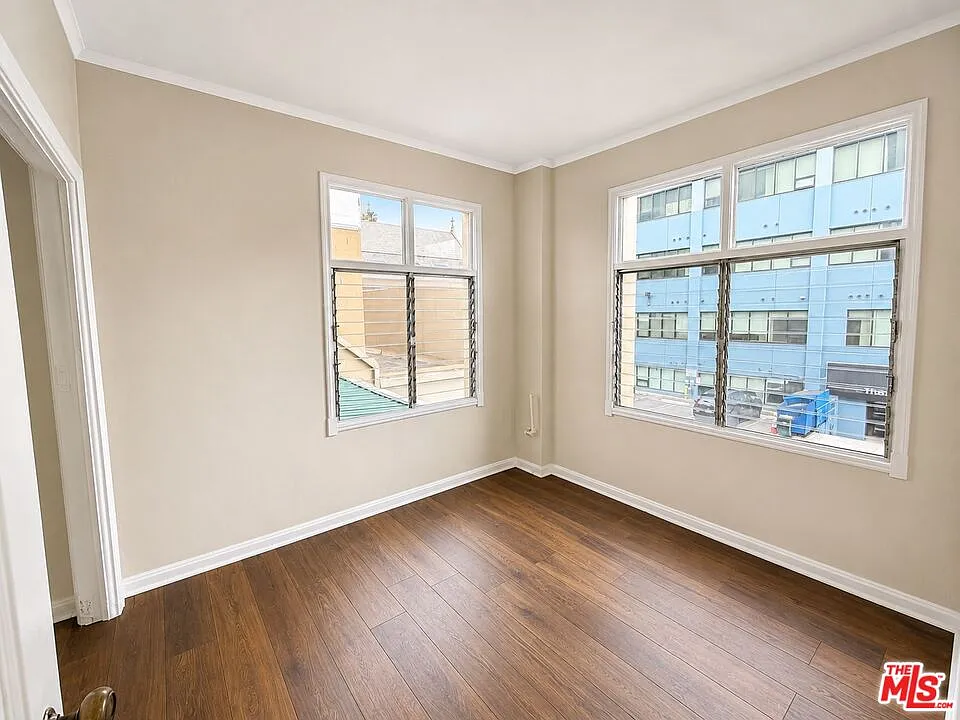 2 bed, 1.0 bath, 1100 sqft, $2,800 — Photo 4