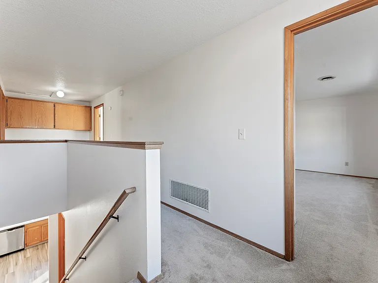 7050 SW 174th Ave — Photo 15