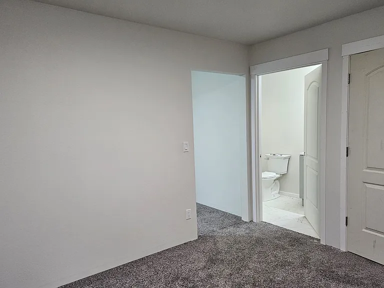 38405 Woody Cir #B-1 — Photo 14