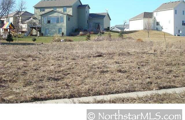 2nd image of 3525 16th Ave S