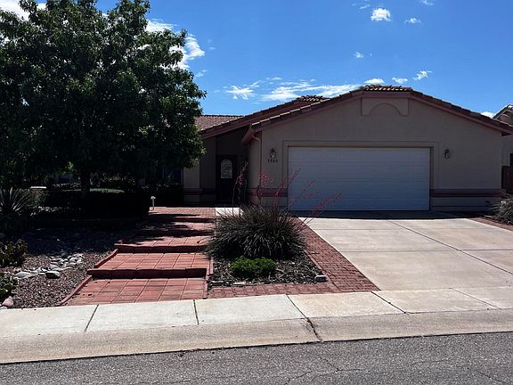 2nd image of 3809 Barraco Drive