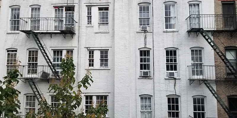 Rented by Domus Realty | media 23