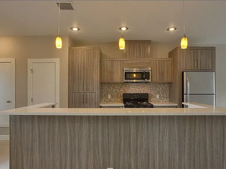 Moderno Village Apartments and Town Homes — Photo 12