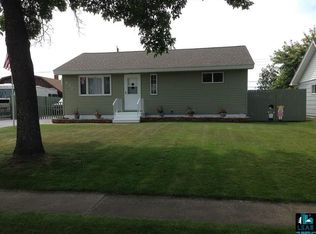 425 Andover Rd, Hoyt Lakes, MN 55750