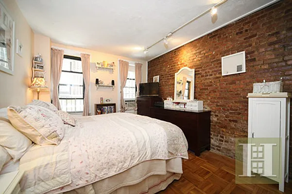 Sold by Halstead Real Estate | media 15