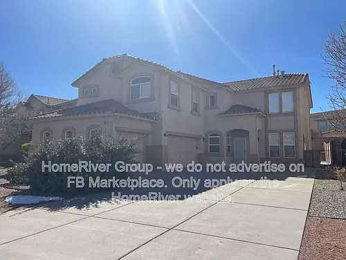 1100 Diamondback Dr NE Photo 1