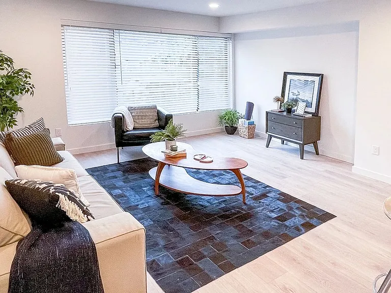 Edric Apartments — Photo 5