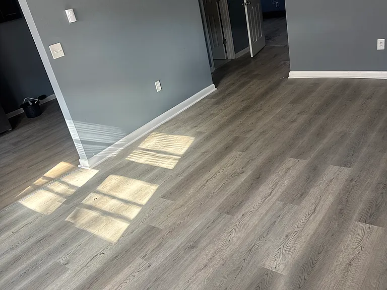 1210 Reservoir Ave #4 — Photo 2