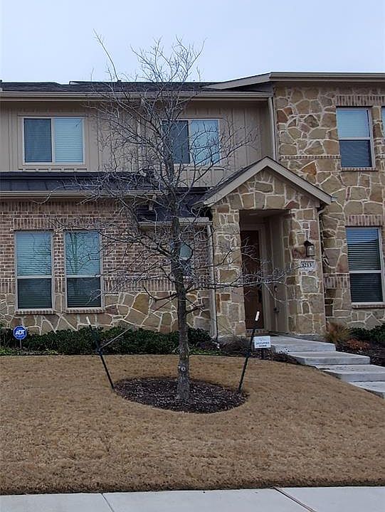 1st image of 1213 Pebblebrook Dr