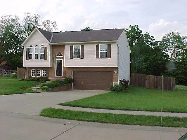 10395 Vicksburg Ln photo 1