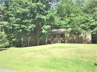 11581 Floyd McFall Dr, Willis, MI 48191