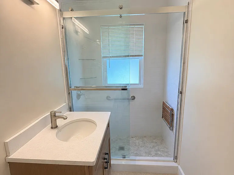 15 Burch St — Photo 9