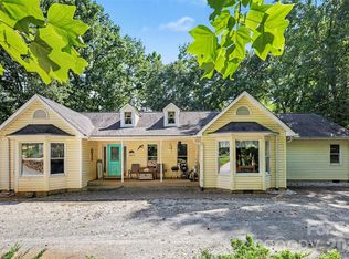 433 Foster Lake Rd, Blacksburg, SC 29702