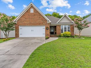 334 Powder Horn Dr, Midland City, AL 36350