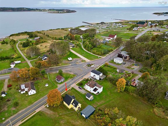 3rd image of 31 High Rd