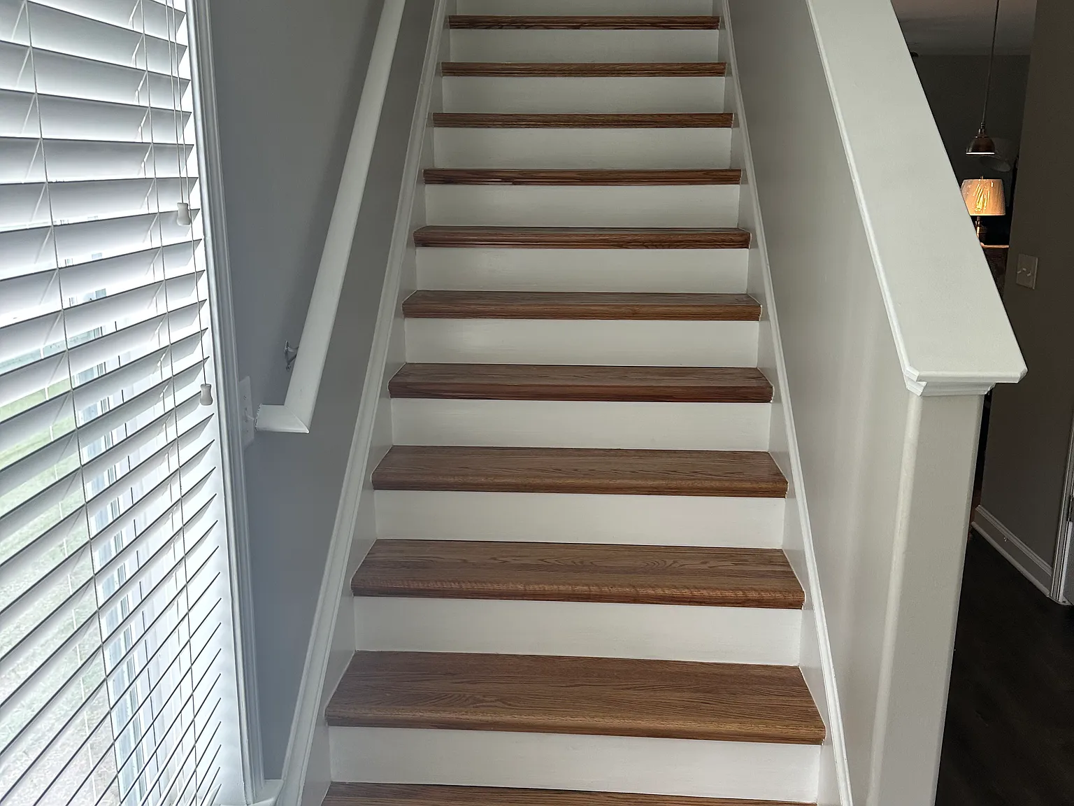 3 bed, 2300 sqft, $2,500 — Photo 3