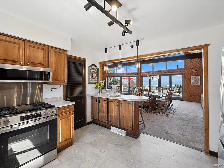 171 Harbor Beach Rd — Photo 19