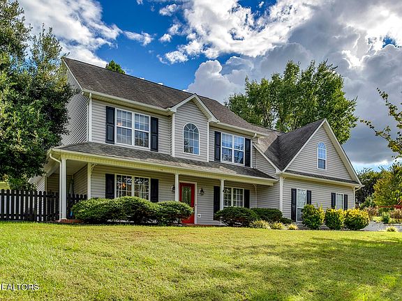 2nd image of 230 Fieldcrest Dr