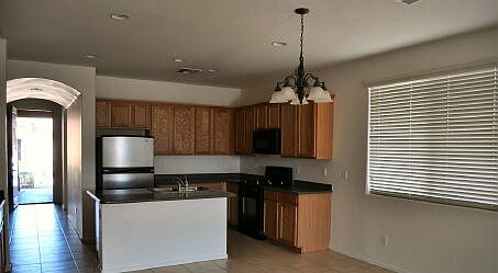 2nd image of 1571 E Mia Ln