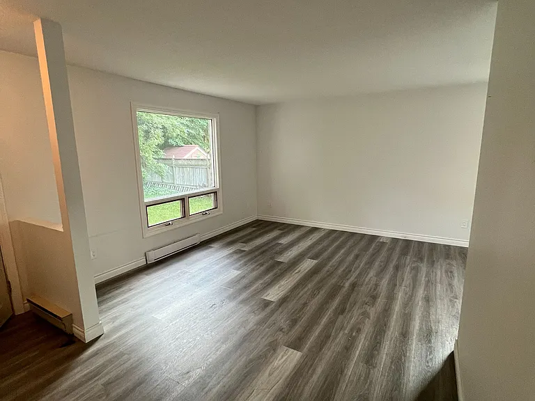 24 Eddy Ave #D — Photo 5