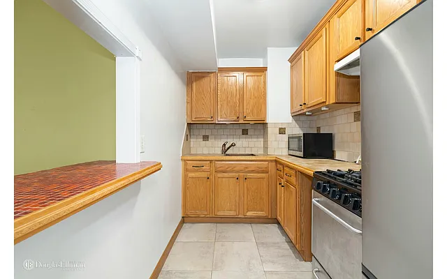 Sold by Douglas Elliman | media 9