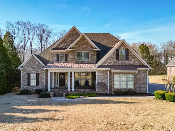 170 Aspen Dr, Calhoun, GA 30701