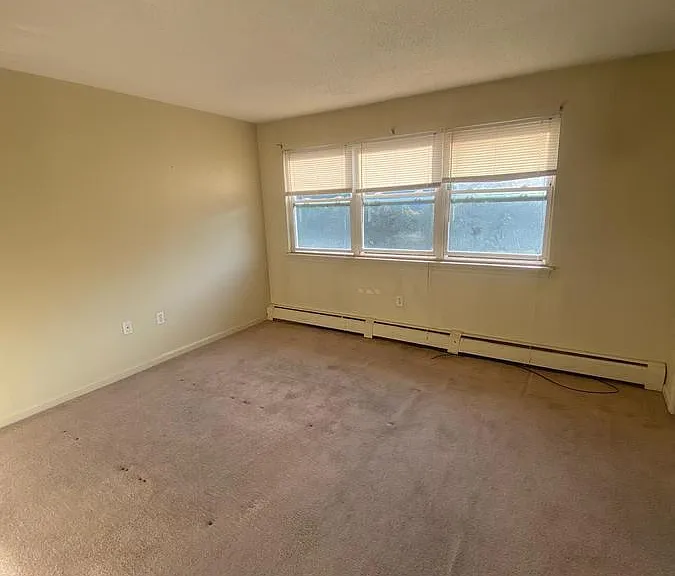 203 Regan Rd #5 — Photo 2