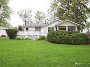 19454 W Fairview Dr, Mundelein, IL