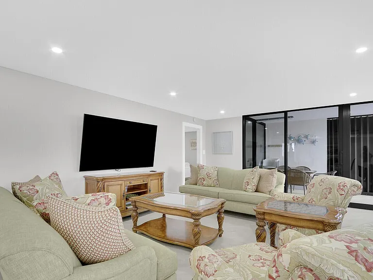 5380 N Ocean Dr #9A — Photo 6