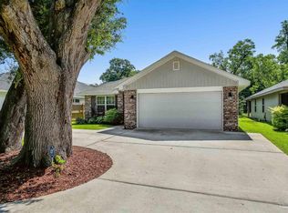 5188 Regalo Dr, Pensacola, FL 32526