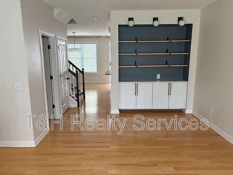 368 Firehouse Pl — Photo 8