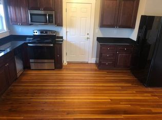 138 Walnut St #3, Somerville, MA 02145