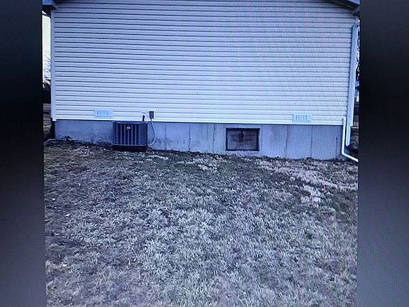 3rd image of 439.5 N Manion St