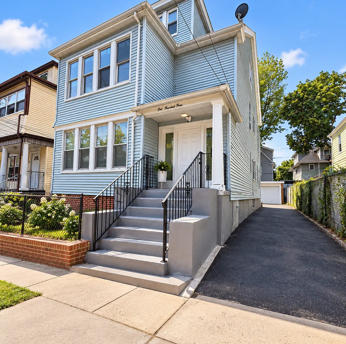 3 bed, 1200 sqft, $2,650 — Photo 3