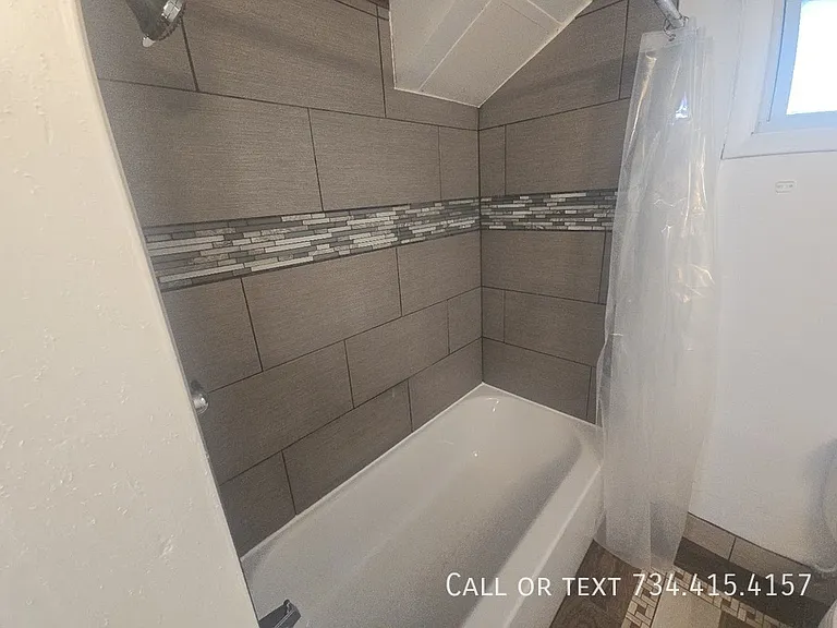 707 S Division St #1 — Photo 12