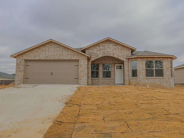 99 Formon Dr, Paragould, AR 72450