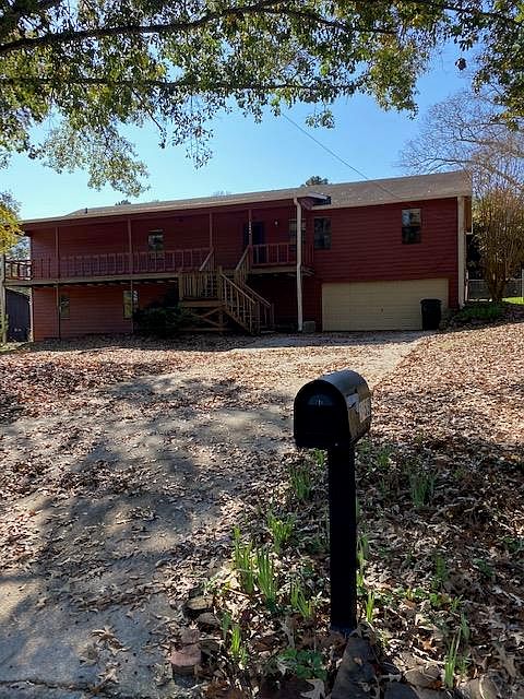 1st image of 3453 Warwick Way