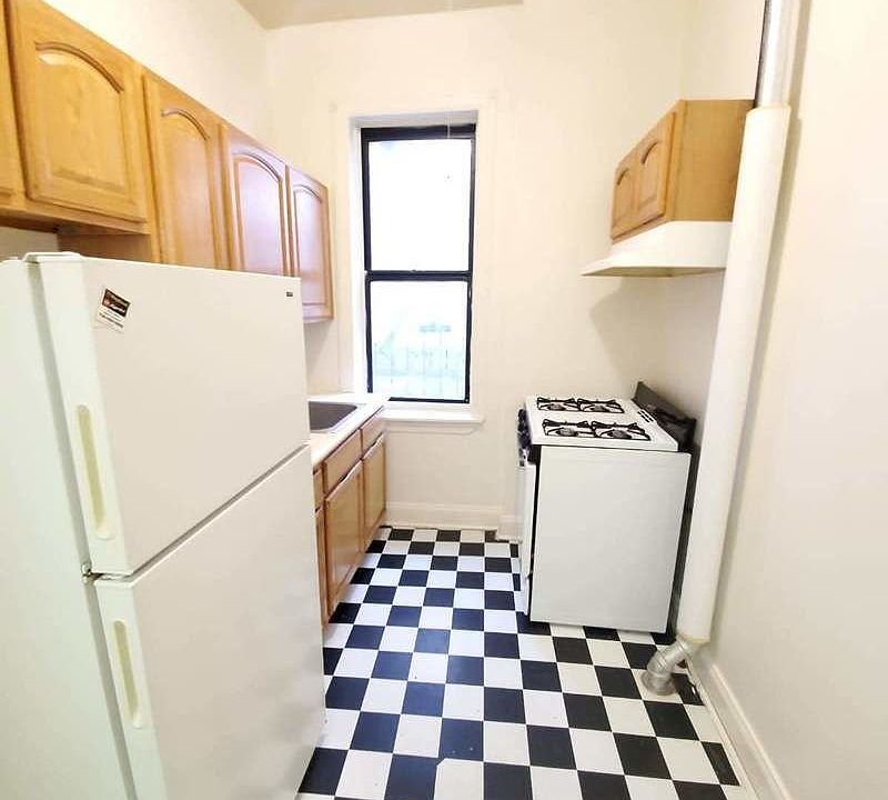 2nd image of 1048 Union St #A9