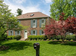 7011 Green Spring Dr, Green Spring, KY 40241