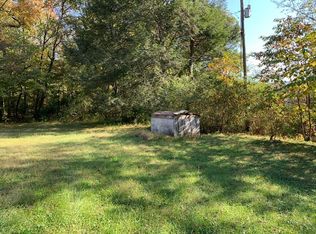 395 Coulter Rd, Dayton, TN 37321