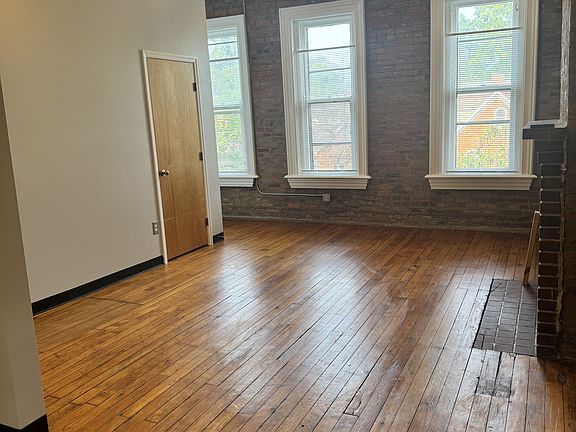 5th image of 866 S 3rd St #A