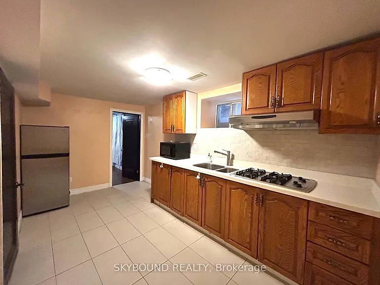 354 Saint Johns Rd #BASEMENT — Photo 13