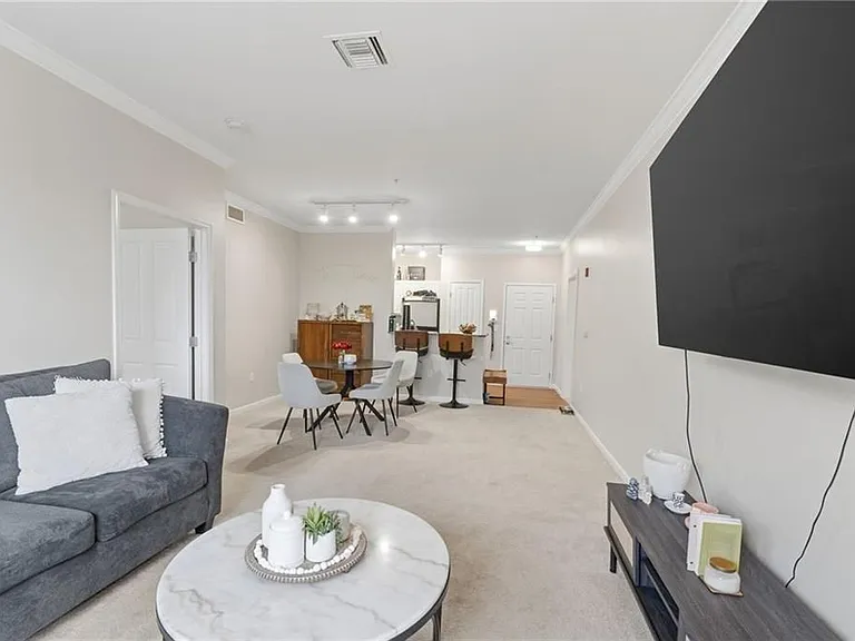 1000 Providence Pl #162 — Photo 10
