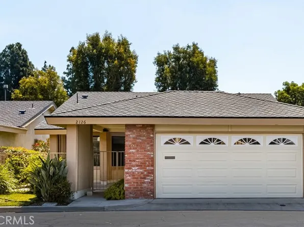 2126 E Wellington Ave, Santa Ana, CA 92701