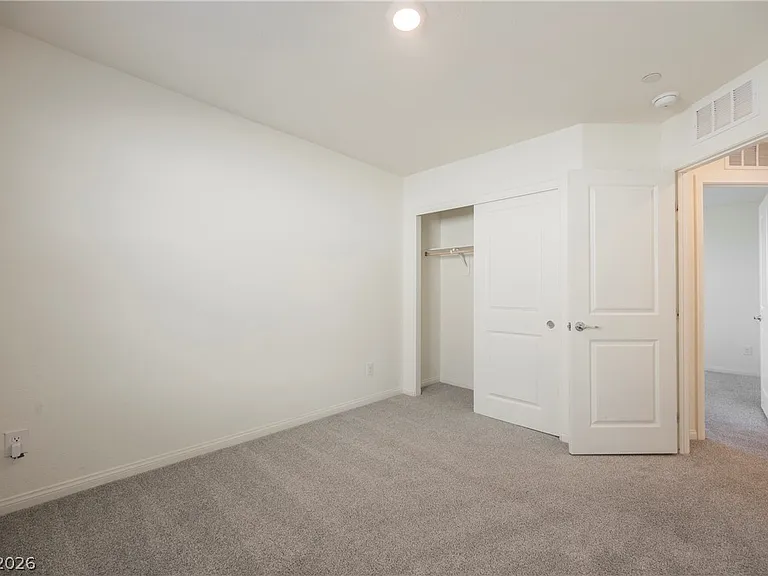 402 Larksong Ave — Photo 29