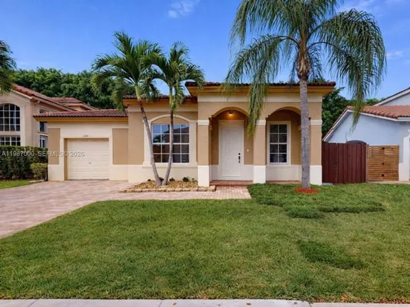2014 NE 38th Rd, Homestead, FL 33033